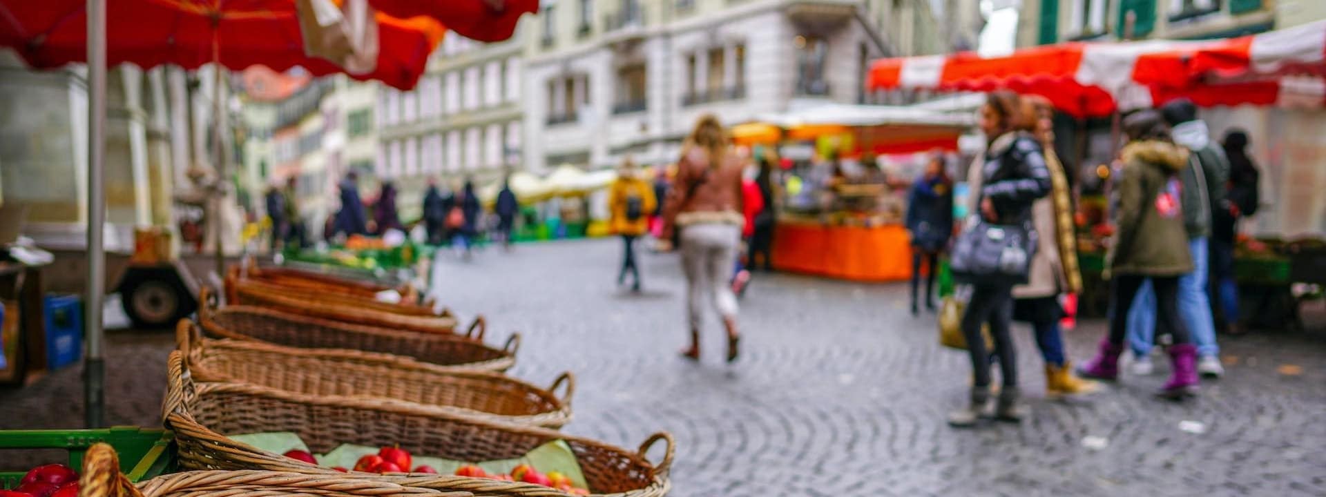 5 Tipps, wie Sie während Ihres Urlaubs die Gemeinschaft vor Ort unterstützen