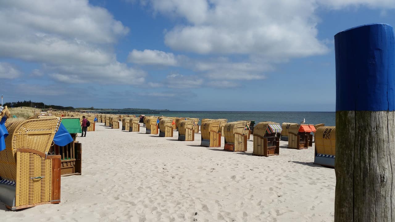 Fehmarn Burg: Ferienwohnungen für Familien, Segler und Golfspieler