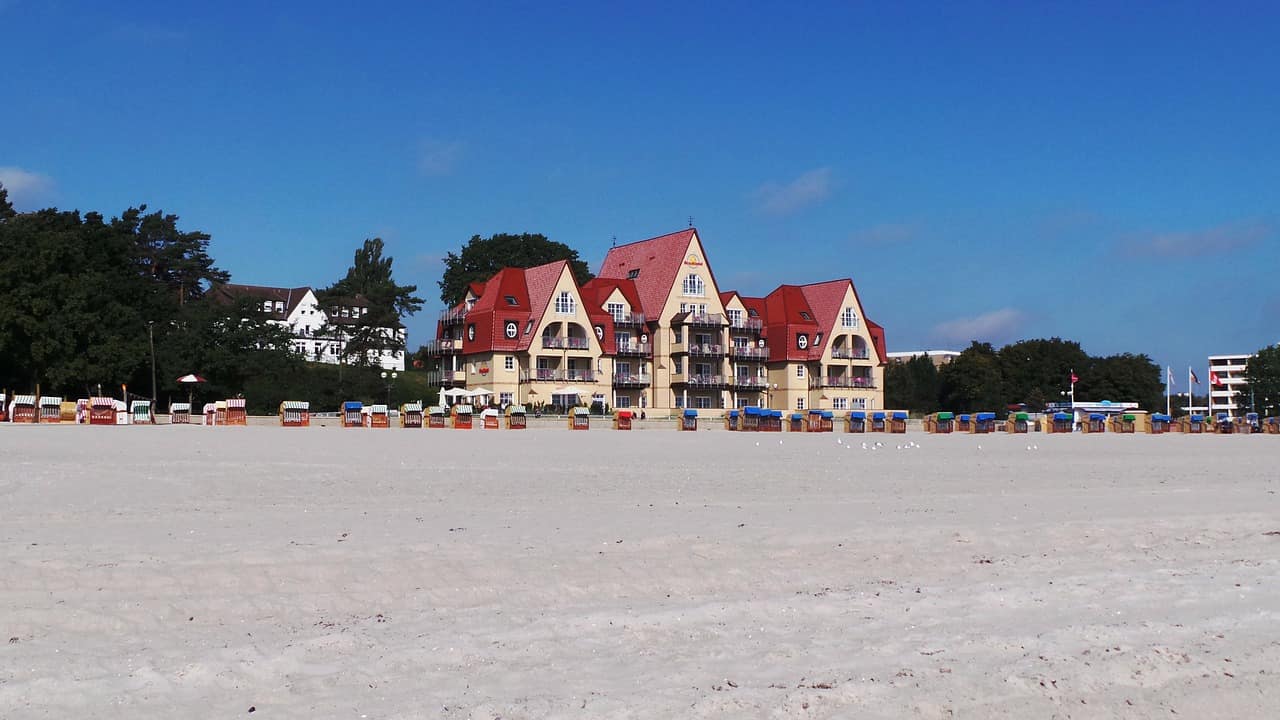 Gemütliche Ferienwohnungen an der Ostsee am Strand