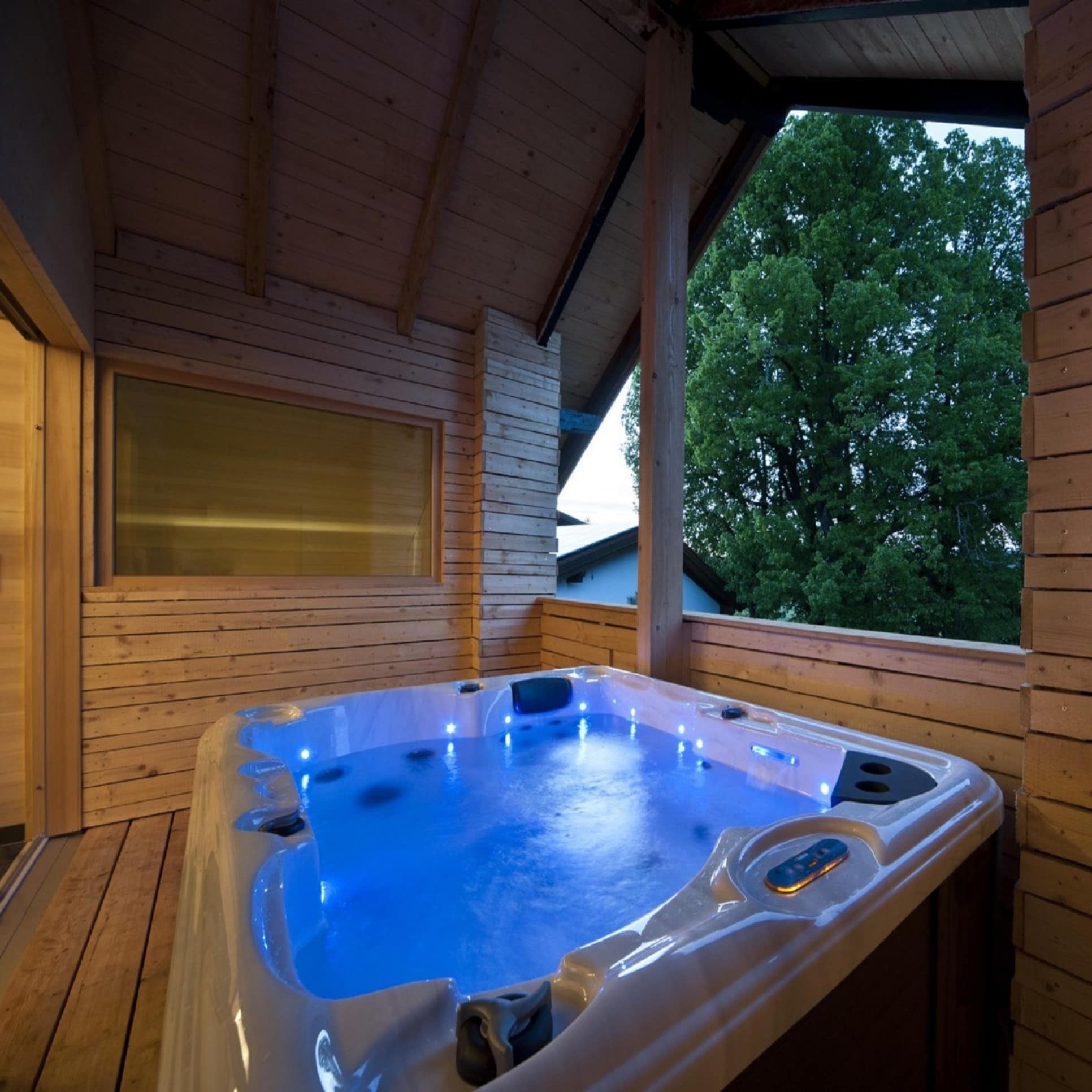 Chalet mit Whirlpool im Bayerischen Wald