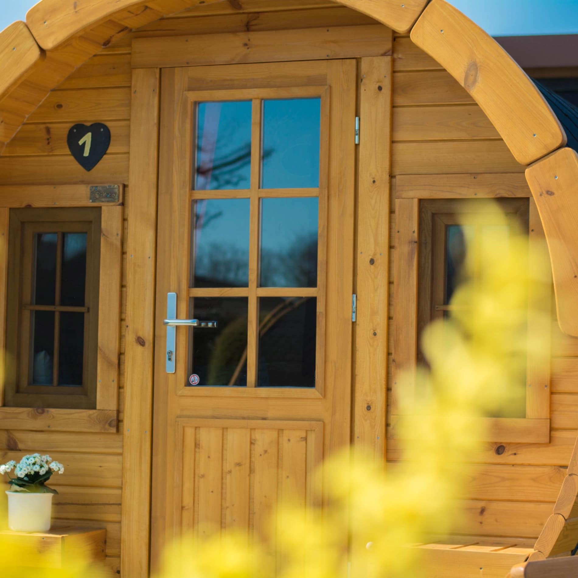 Außergewöhnliche Ferienwohnung im Schwarzwald mit Pool in Fassoptik