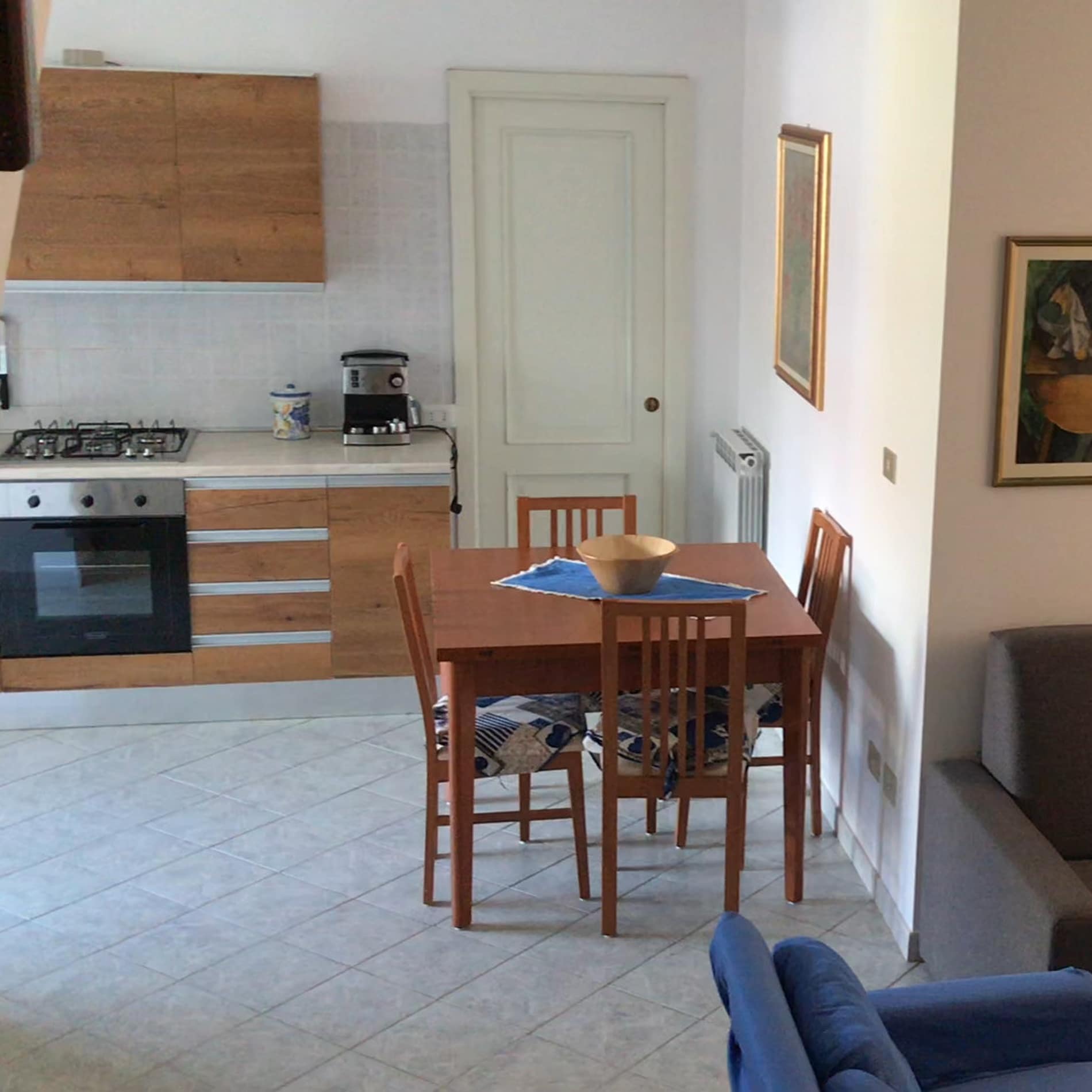 Die Küche der Ferienwohnung in Porto Torres ist gut ausgerüstet mit allem Nötigen
