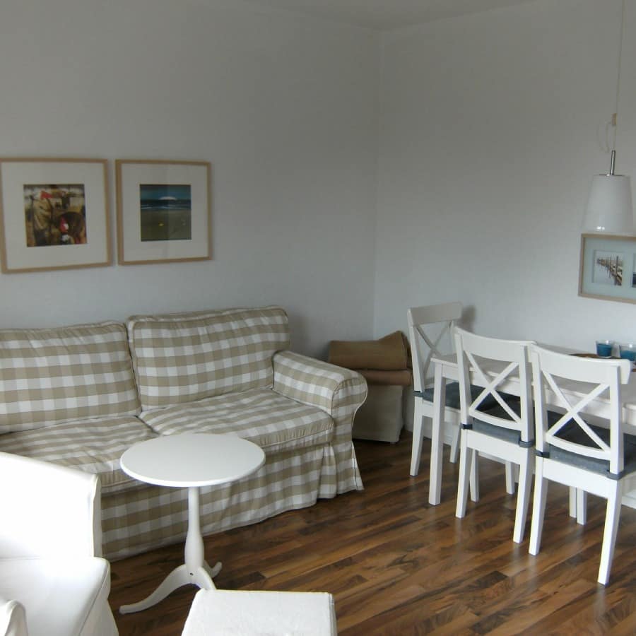 Moderne Ferienwohnung in Strandnähe