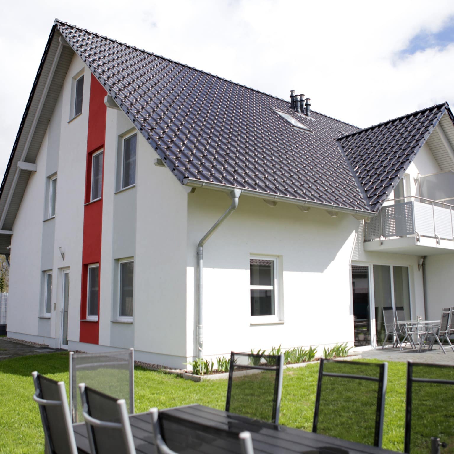 Haus mit Garten, Terrasse und Balkon in Plau am See