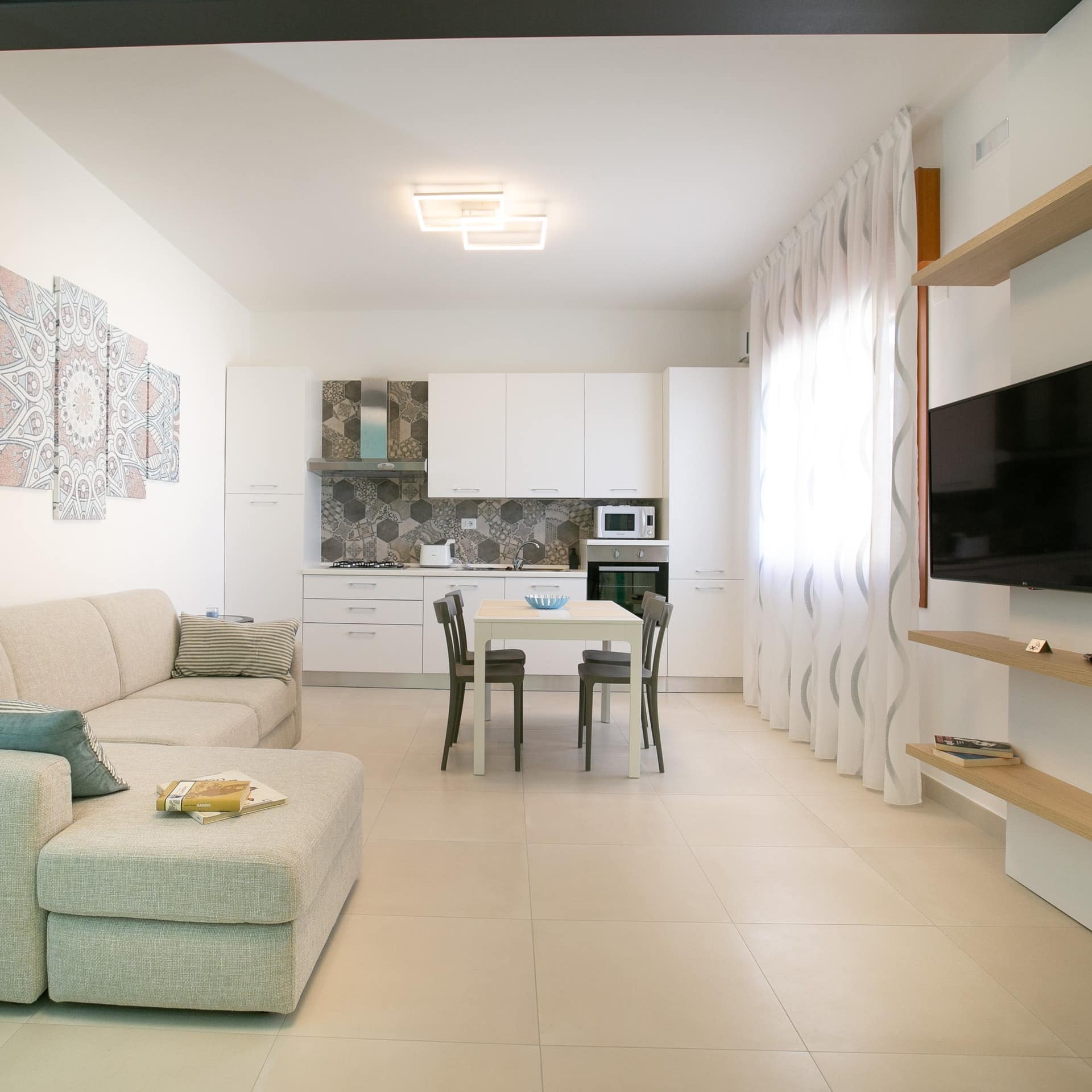 Moderne Ferienwohnung in Italien am Meer mit moderner und exklusiver Ausstattung