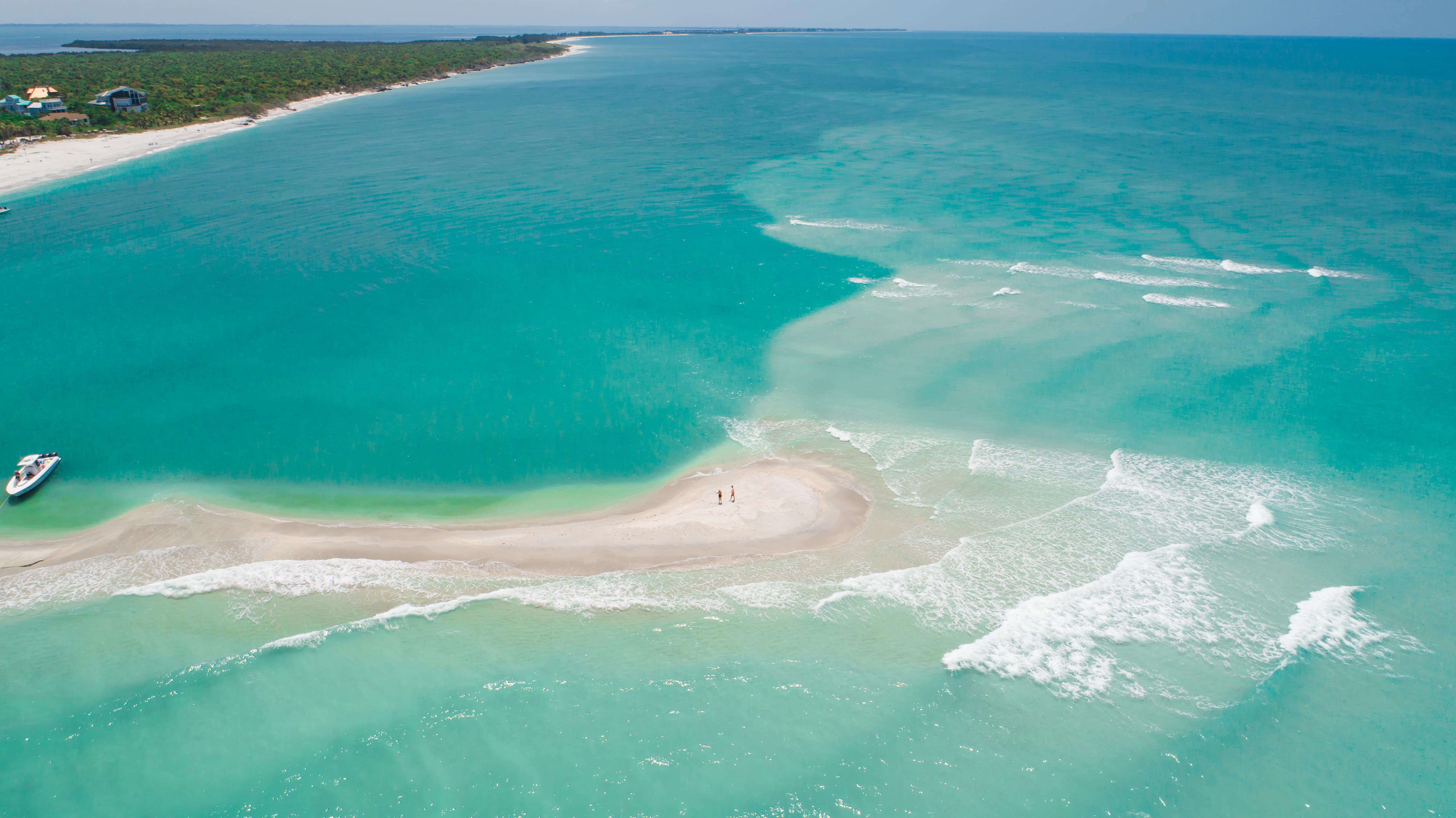 reines wasser vor der küste von florida